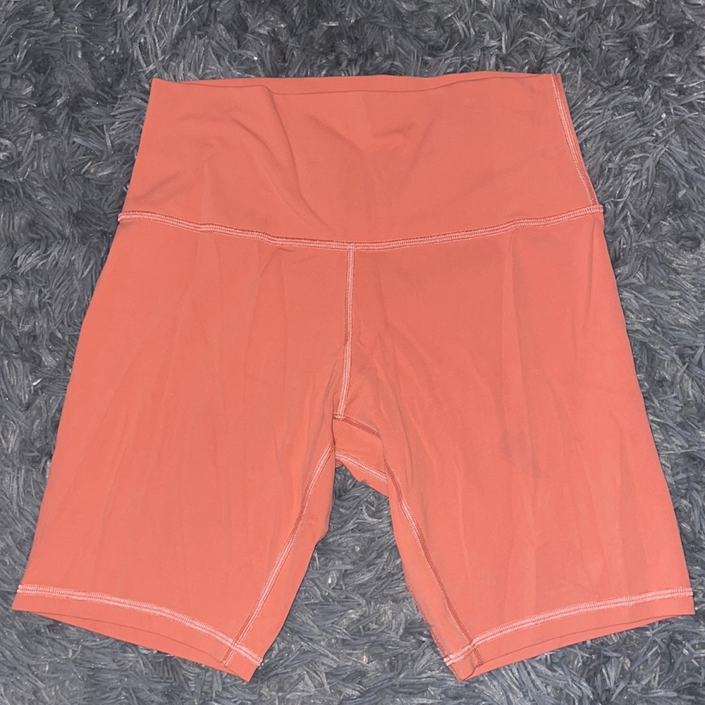 lulu align high rise shorts 8”